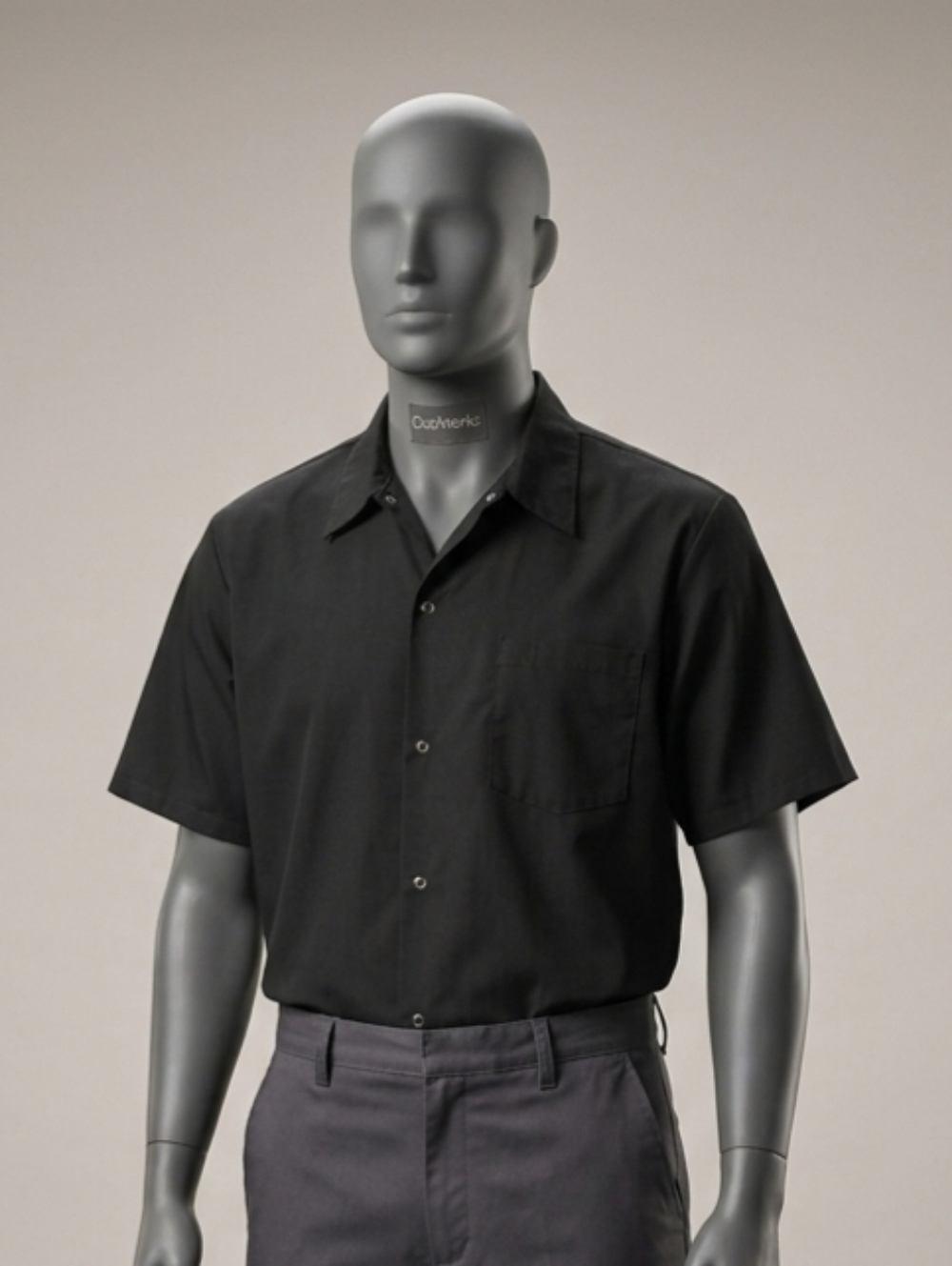 Men's Black Short-Sleeve Button-Down Shirt
